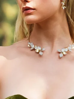 Wild Flower Yellow Gold Necklace